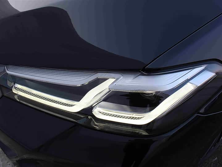 Фото 6 - BMW 5 Series