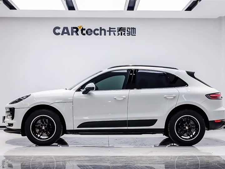 Фото 3 - Porsche Macan