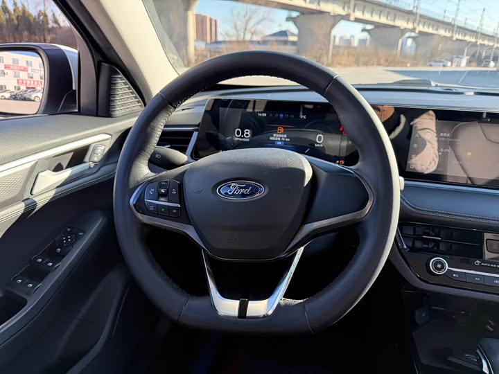 Фото 6 - Ford Escort