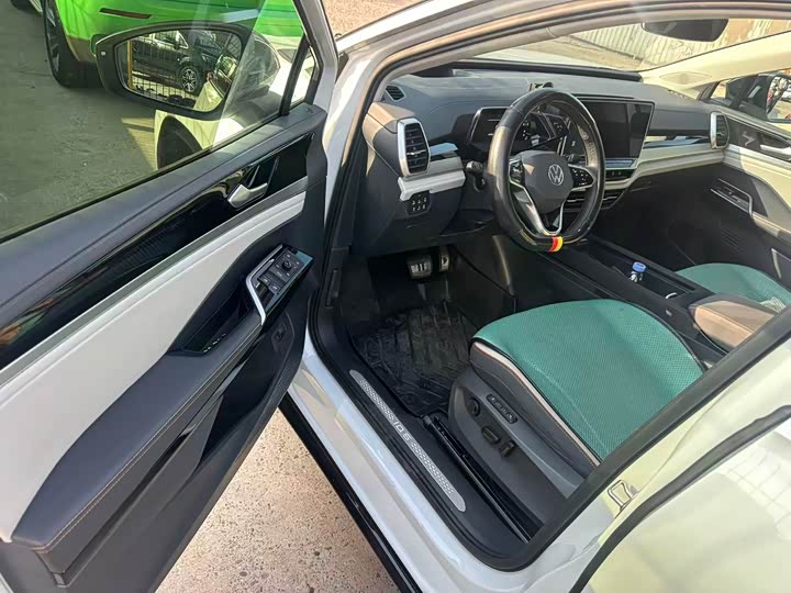 Фото 3 - Volkswagen ID.6 Crozz