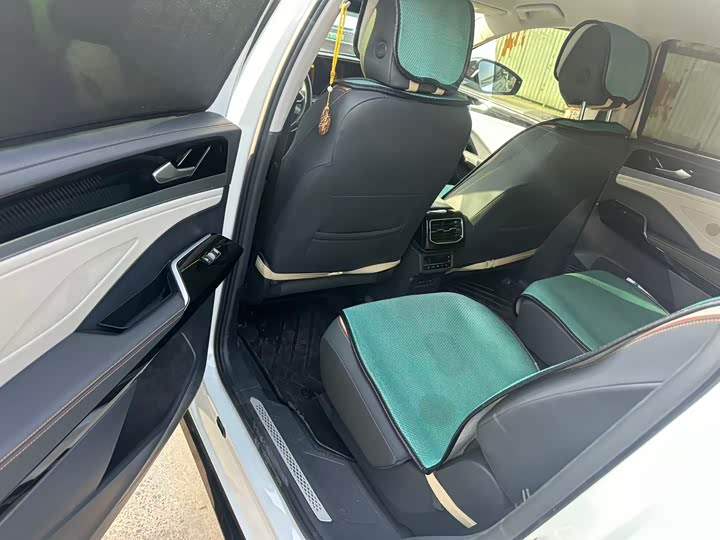 Фото 5 - Volkswagen ID.6 Crozz