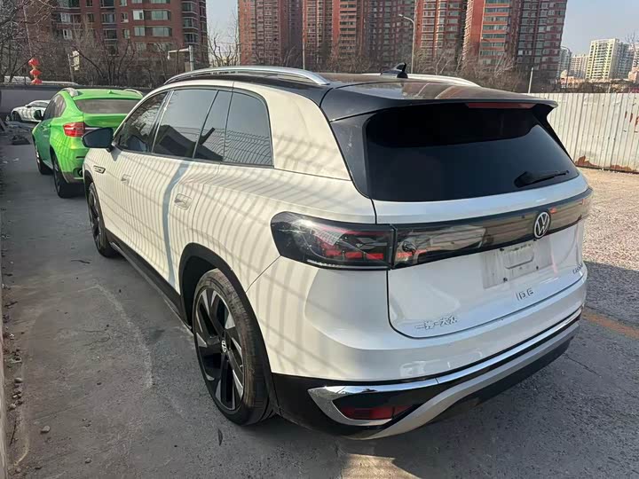 Фото 7 - Volkswagen ID.6 Crozz