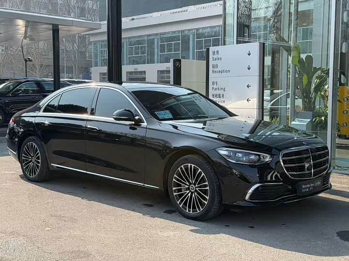 Фото 2 - Mercedes-Benz S-Class Hybrid