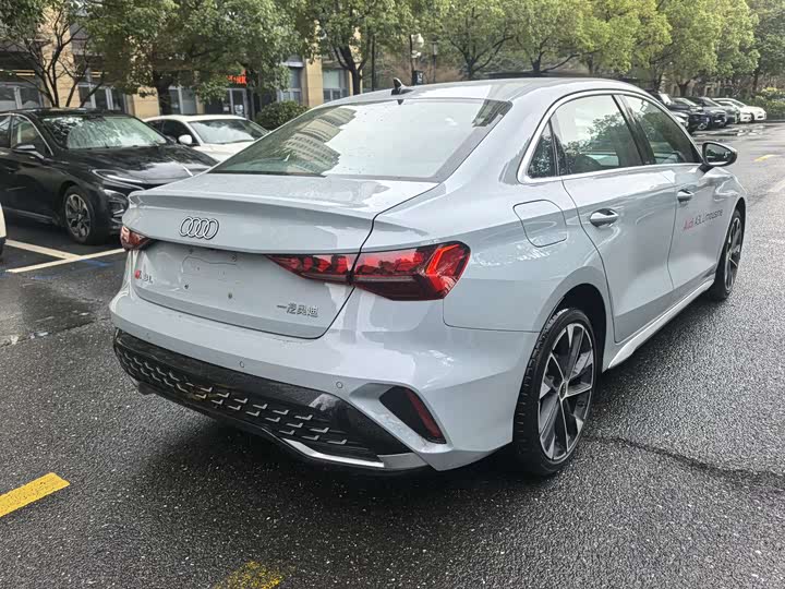 Фото 9 - Audi A3