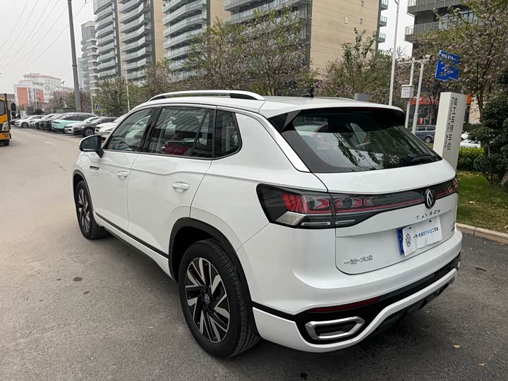 Фото 3 - Volkswagen Tayron