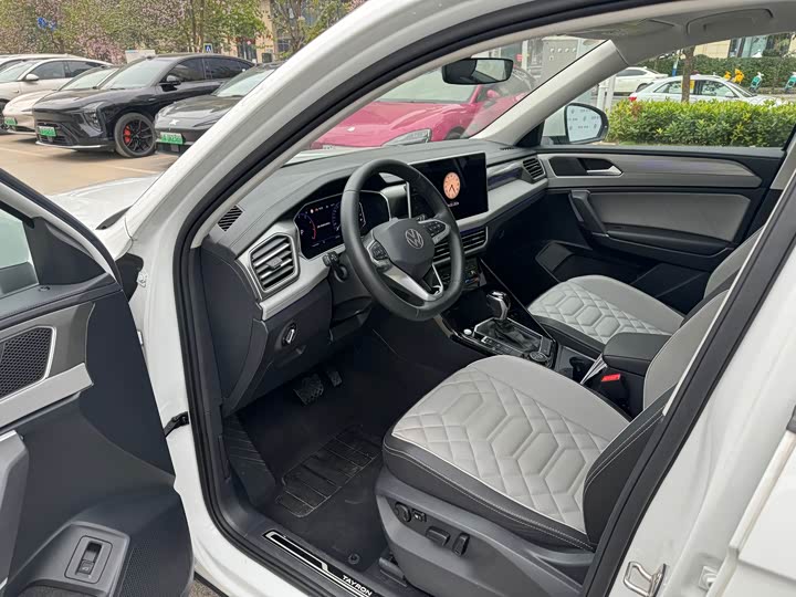 Фото 5 - Volkswagen Tayron