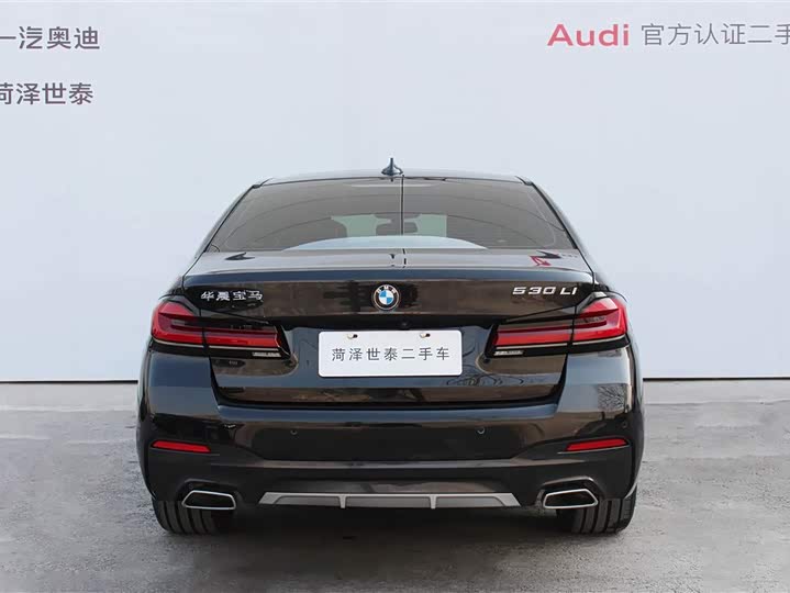 Фото 5 - BMW 5 Series