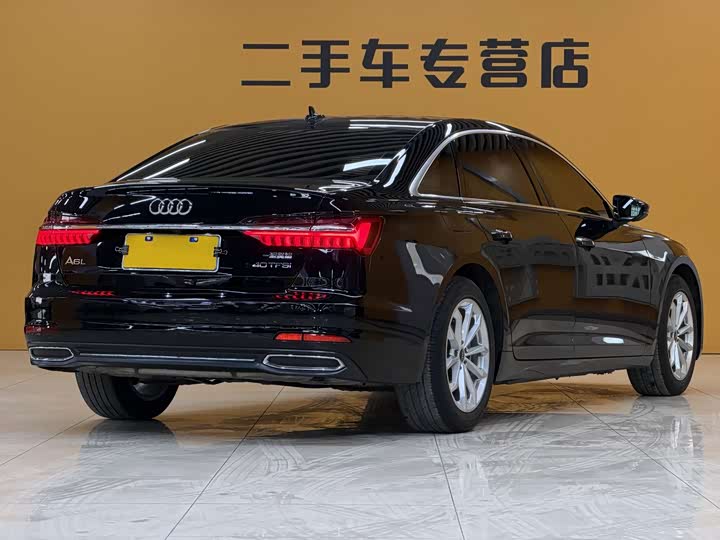 Фото 3 - Audi A6L