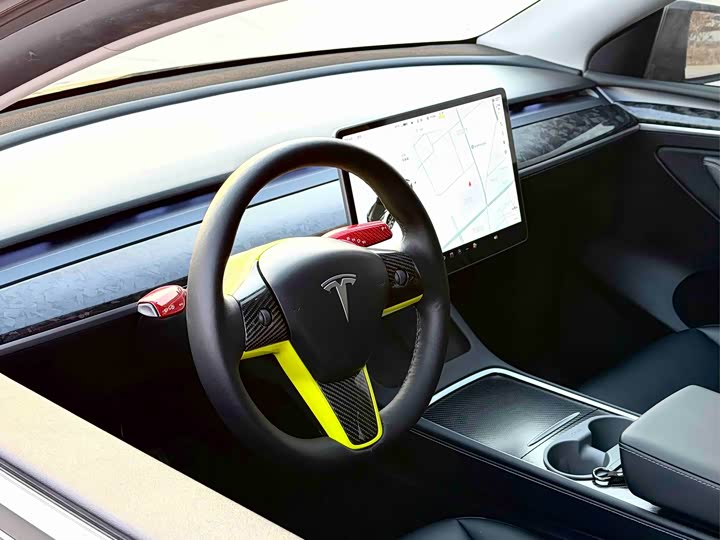 Фото 9 - Tesla Model Y