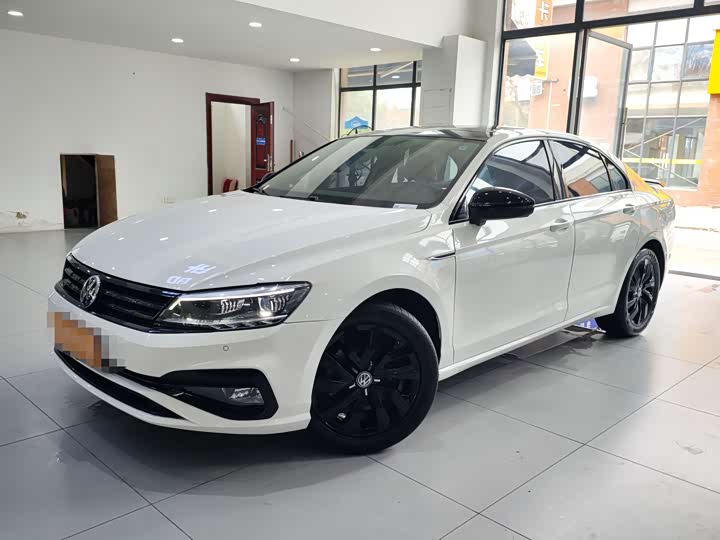 Фото 1 - Volkswagen Lamando L