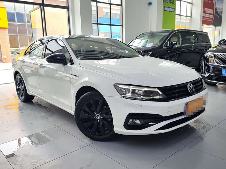 Фото 3 - Volkswagen Lamando L