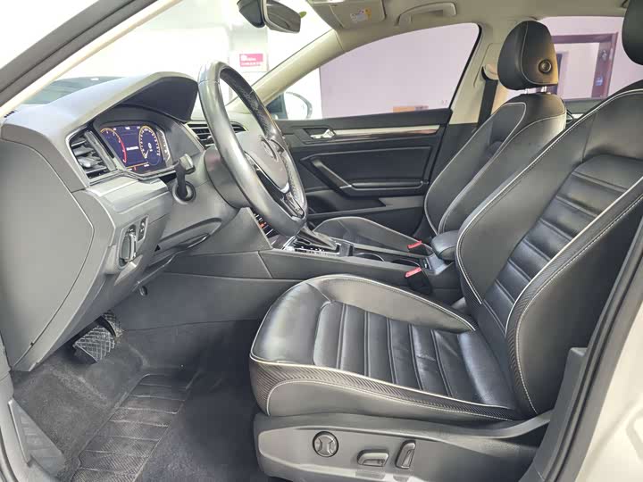 Фото 5 - Volkswagen Lamando L