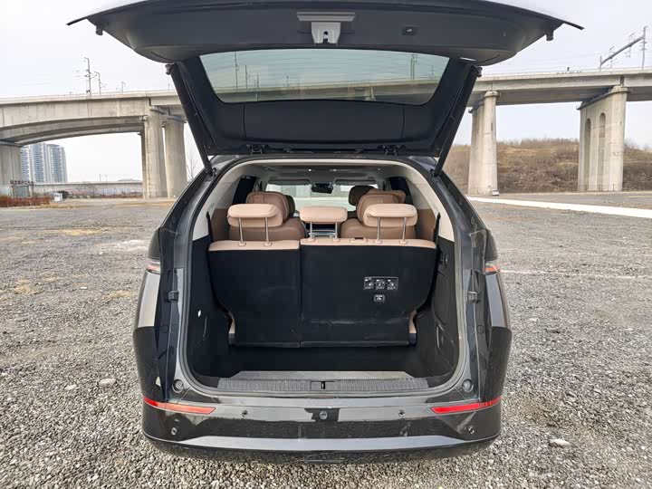 Фото 7 - XPeng X9