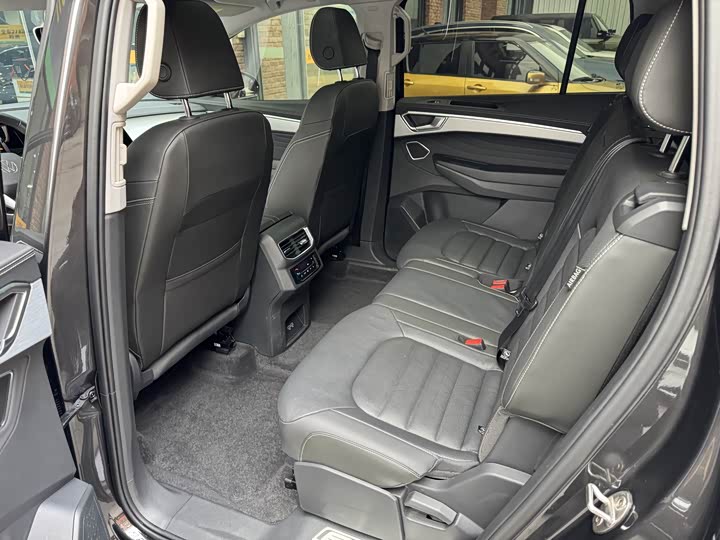 Фото 9 - Volkswagen Talagon