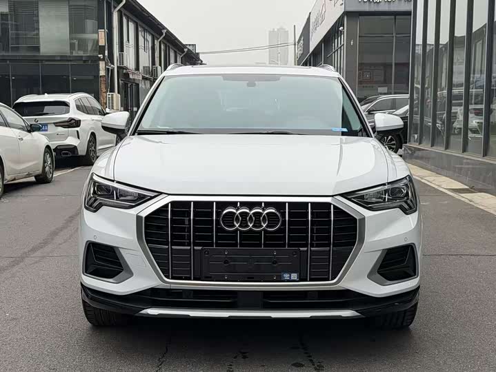 Фото 3 - Audi Q3