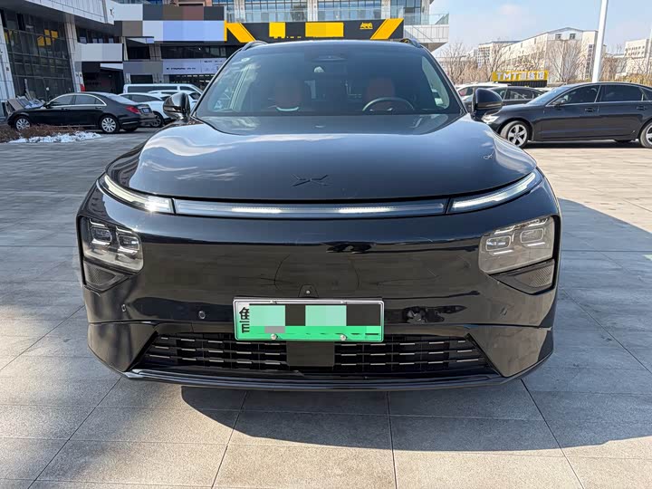 Фото 2 - XPeng G9