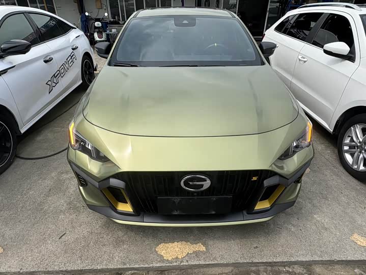 Фото 2 - GAC Trumpchi Empow R