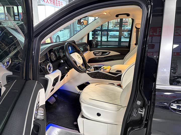 Фото 8 - Mercedes-Benz Vito