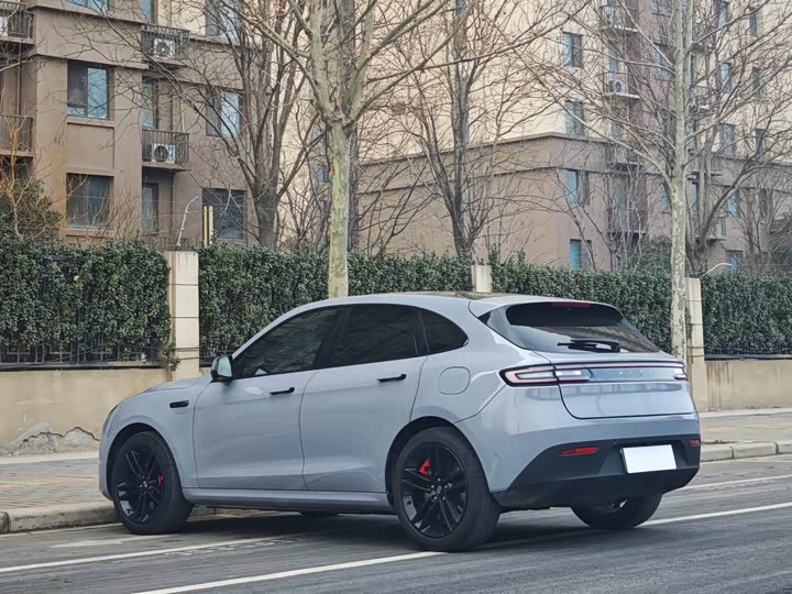 Фото 9 - Aito M5