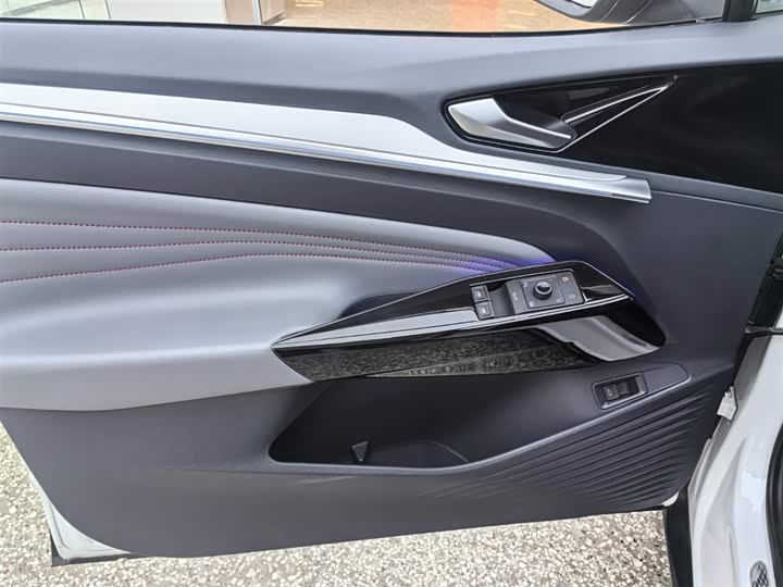 Фото 9 - Volkswagen ID.4 Crozz