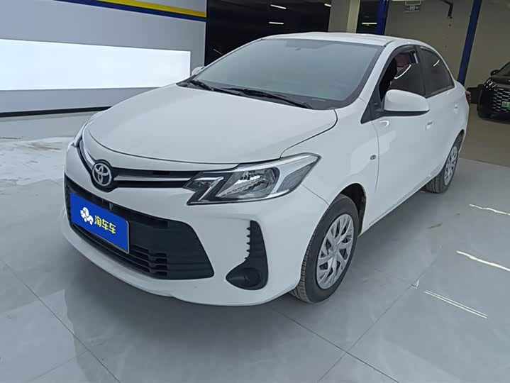 Фото 1 - Toyota Vios