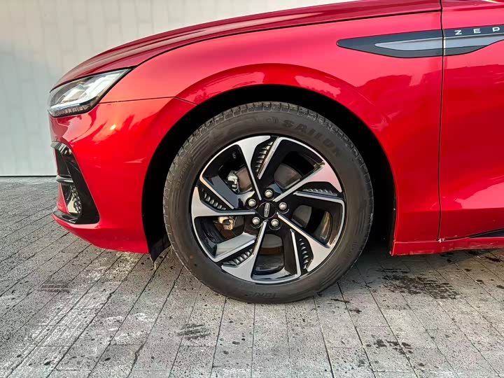 Фото 6 - Lincoln Z (Zephyr)