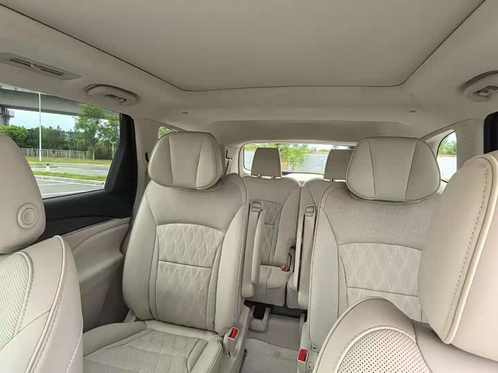 Фото 6 - Buick Enclave