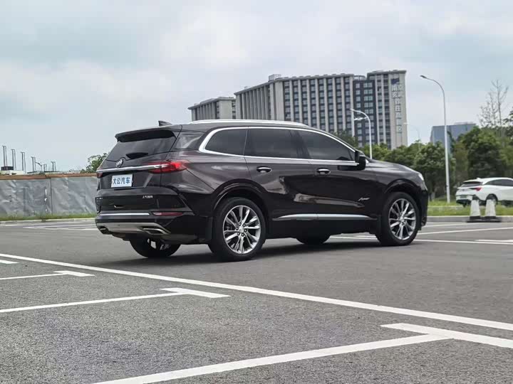 Фото 9 - Buick Enclave