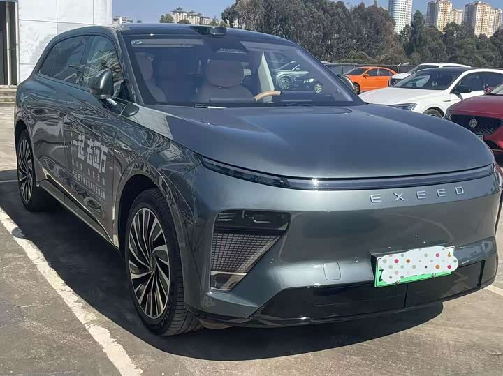 Фото 1 - Exeed Sterra ET