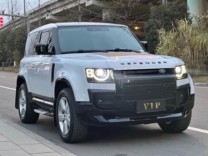 Фото 2 - Land Rover Defender