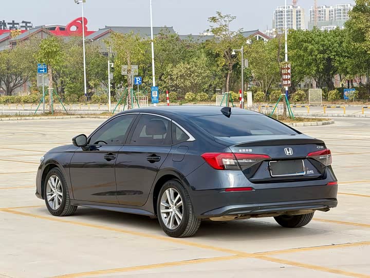 Фото 6 - Honda Civic