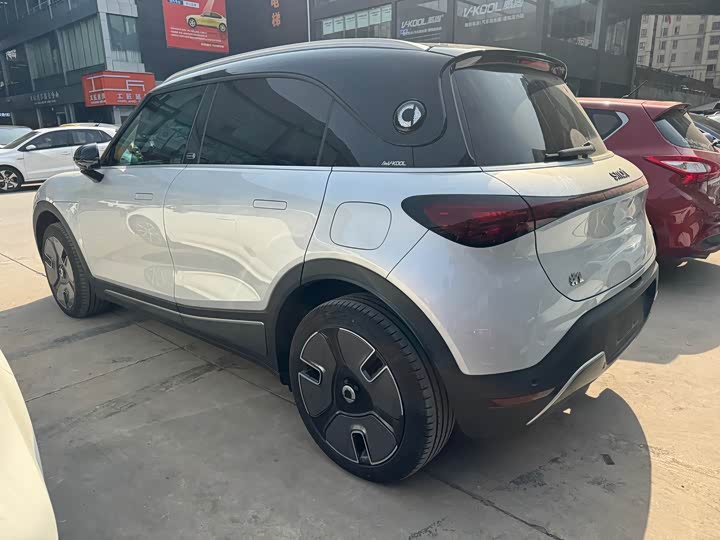 Фото 6 - Smart #1