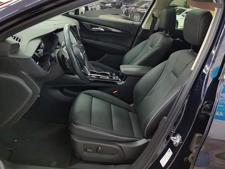 Фото 9 - Buick Envision Plus