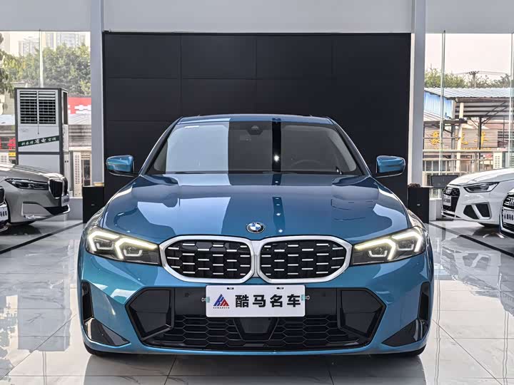 Фото 2 - BMW 3 Series