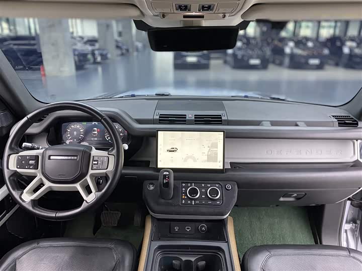 Фото 8 - Land Rover Defender