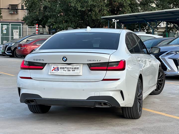 Фото 8 - BMW 3 Series