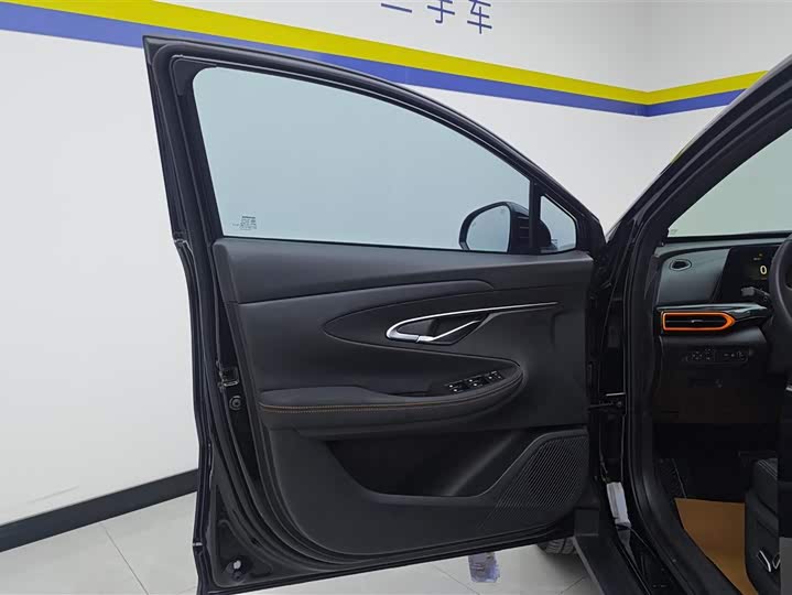 Фото 7 - Changan UNI-T