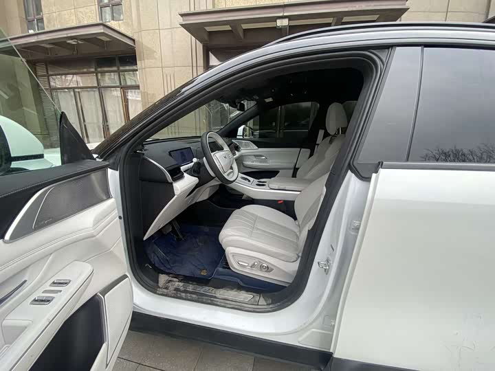 Фото 4 - XPeng G9