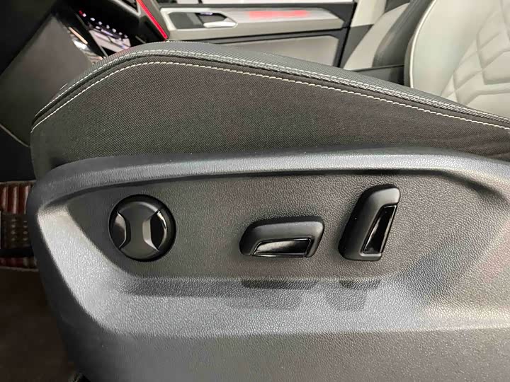 Фото 5 - Volkswagen Tayron