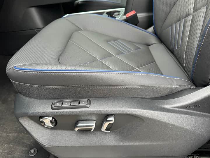 Фото 8 - Volkswagen Talagon