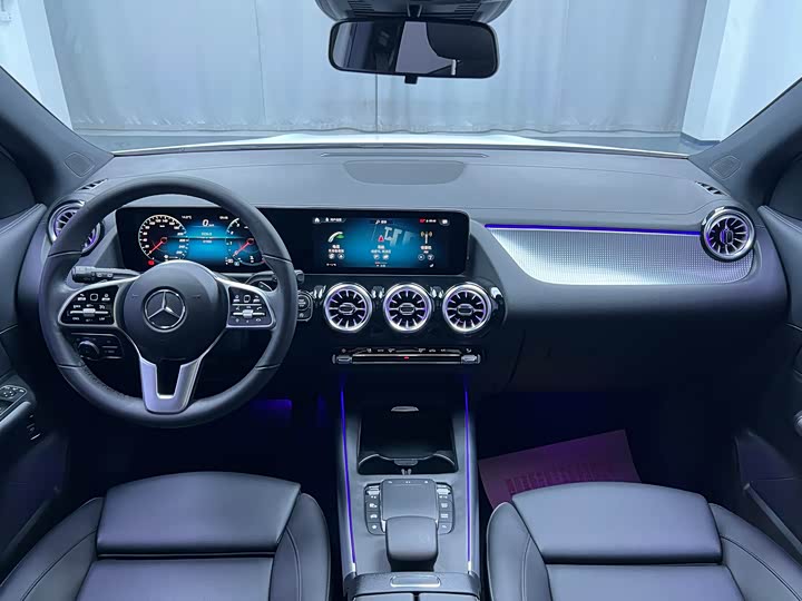 Фото 6 - Mercedes-Benz GLA-Class