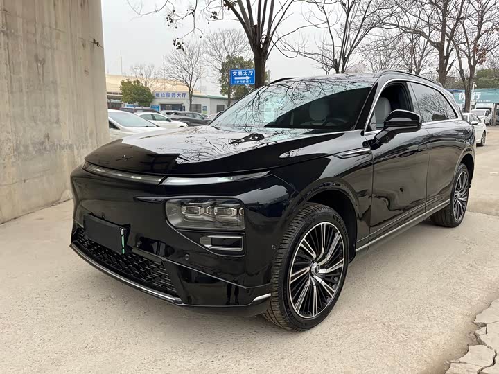 Фото 1 - XPeng G9