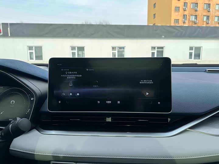 Photo 7 - Geely Preface