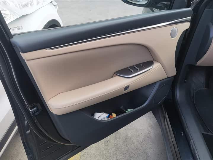 Фото 7 - BAIC Arcfox Alpha T5