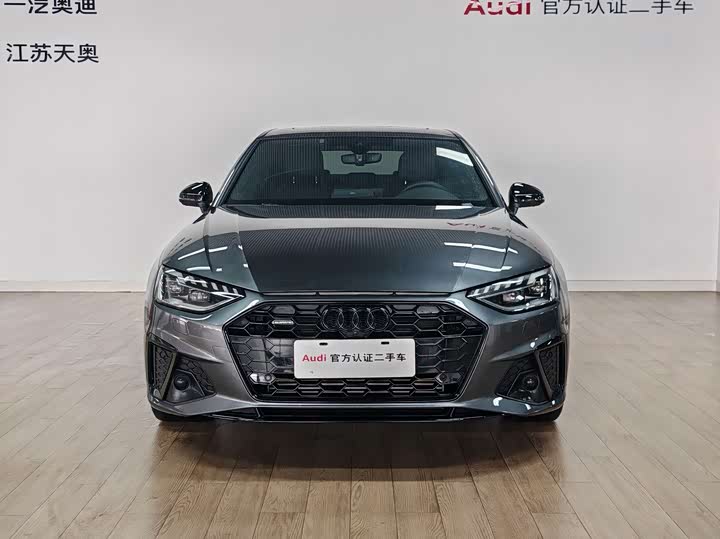 Фото 3 - Audi A4L