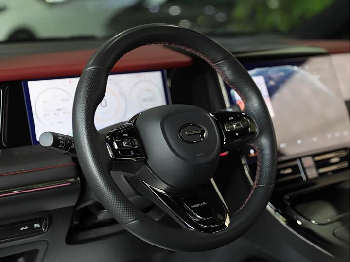 Фото 8 - GAC Trumpchi M8