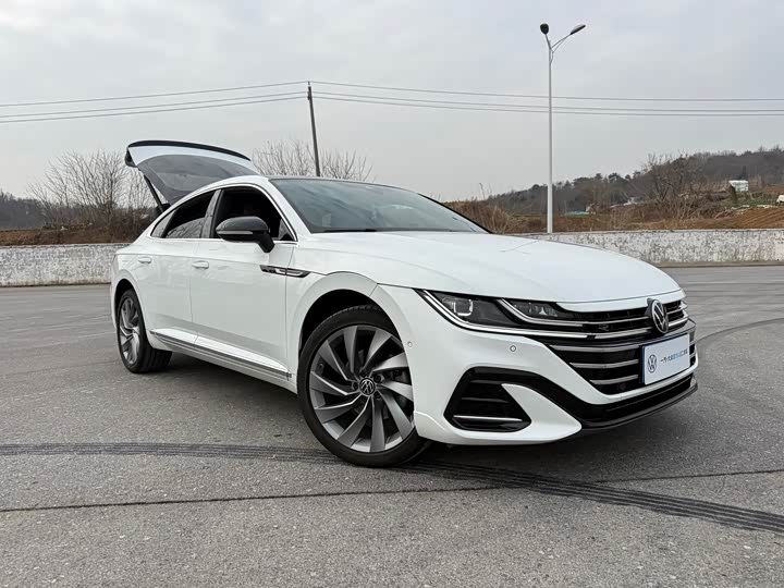 Фото 1 - Volkswagen CC