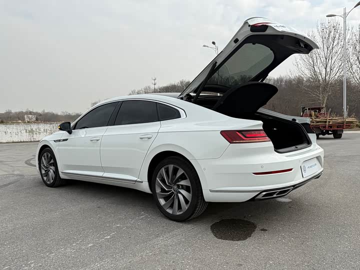 Фото 9 - Volkswagen CC