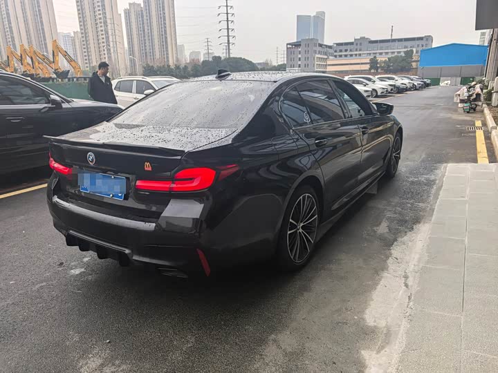 Фото 8 - BMW 5 Series