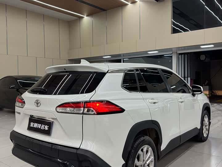 Фото 9 - Toyota Frontlander